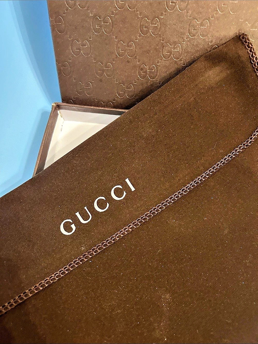 Gucci Brown Flatbox Packaging w/ Velvet Envelope